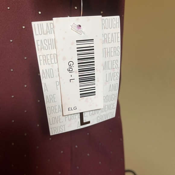 Lularoe elegant gigi collection - Picture 4 of 6